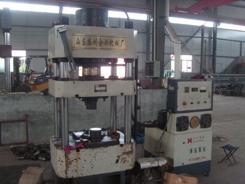 點(diǎn)擊查看詳細(xì)信息<br>標(biāo)題：液壓機(jī)-150 閱讀次數(shù)：2774
